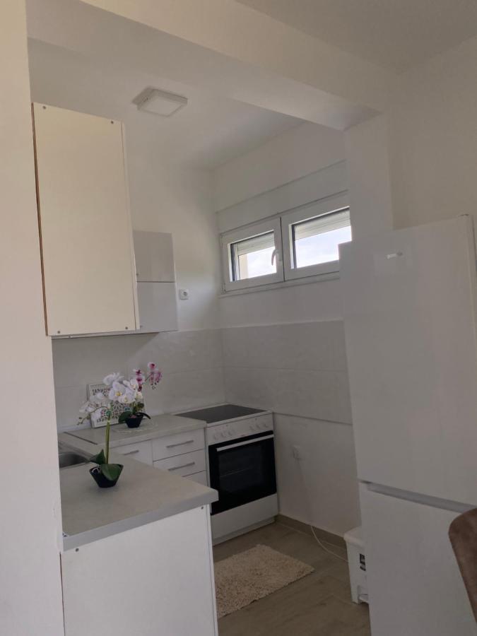 Rasi Luxury Apartments Ulcinj Buitenkant foto