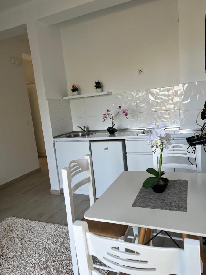 Rasi Luxury Apartments Ulcinj Buitenkant foto